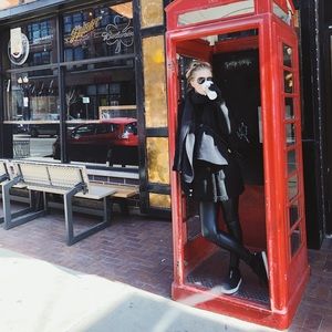 Aritzia leather leggings